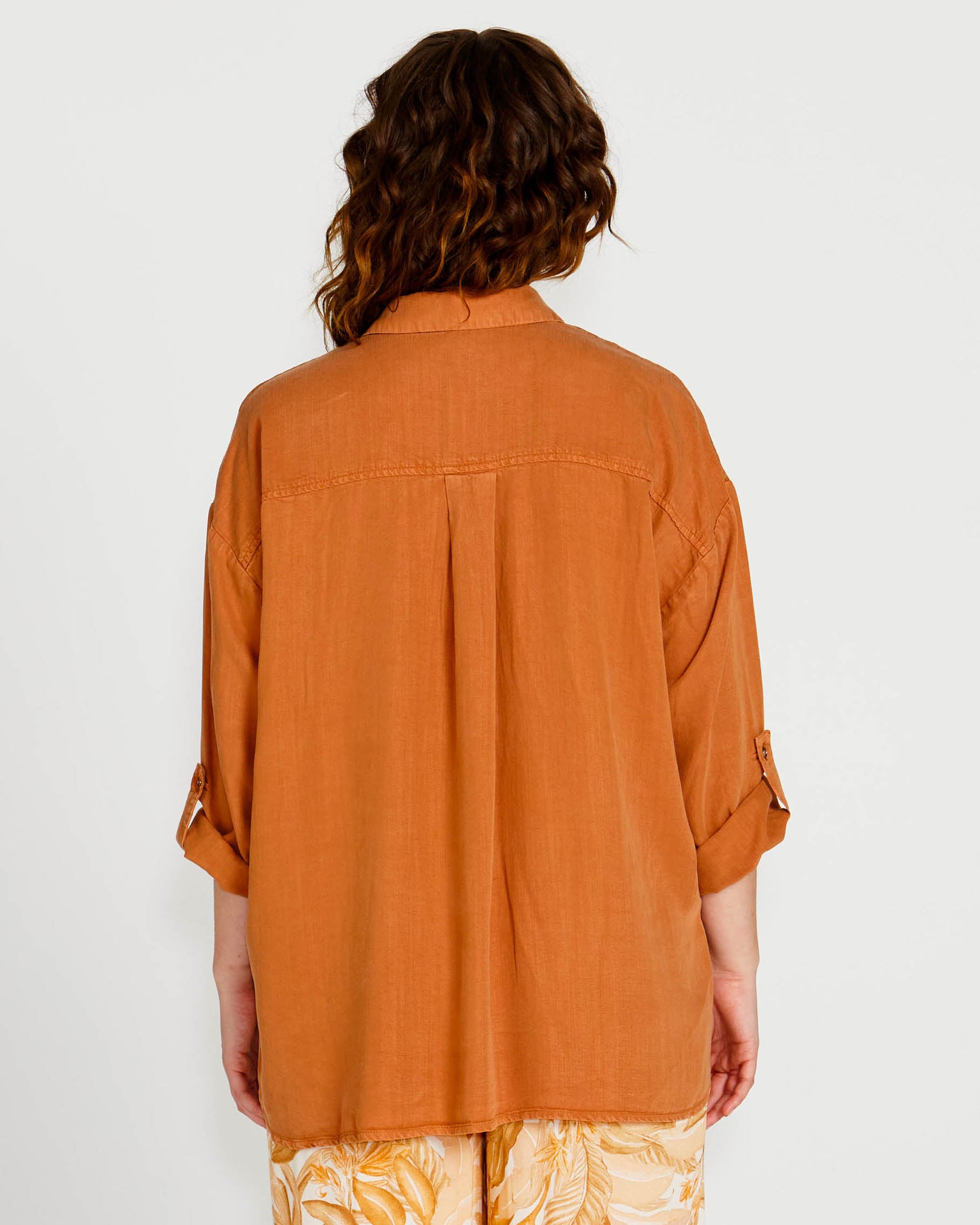 Zahlia Shirt - Tan
