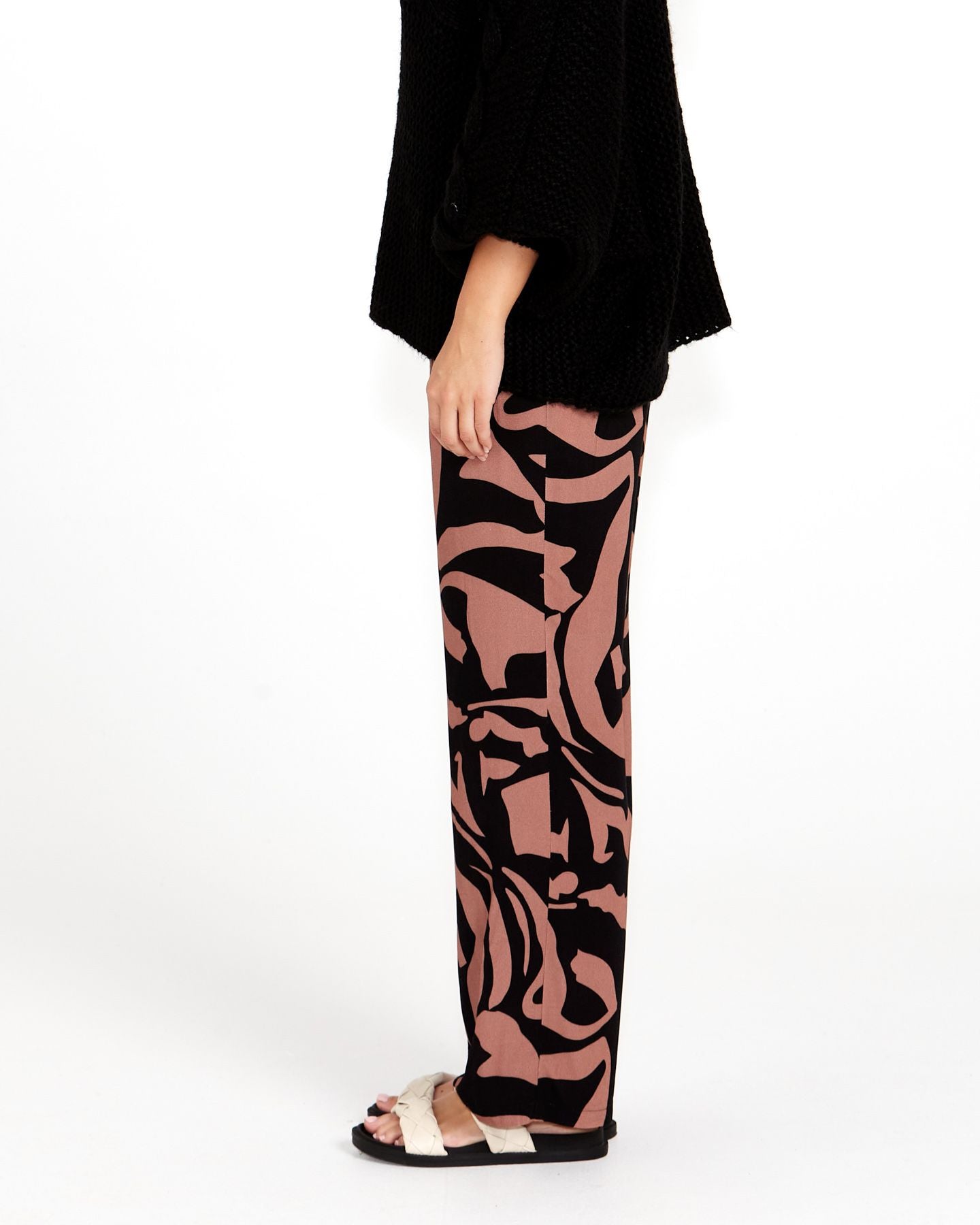 Joelle Pant - Abstract