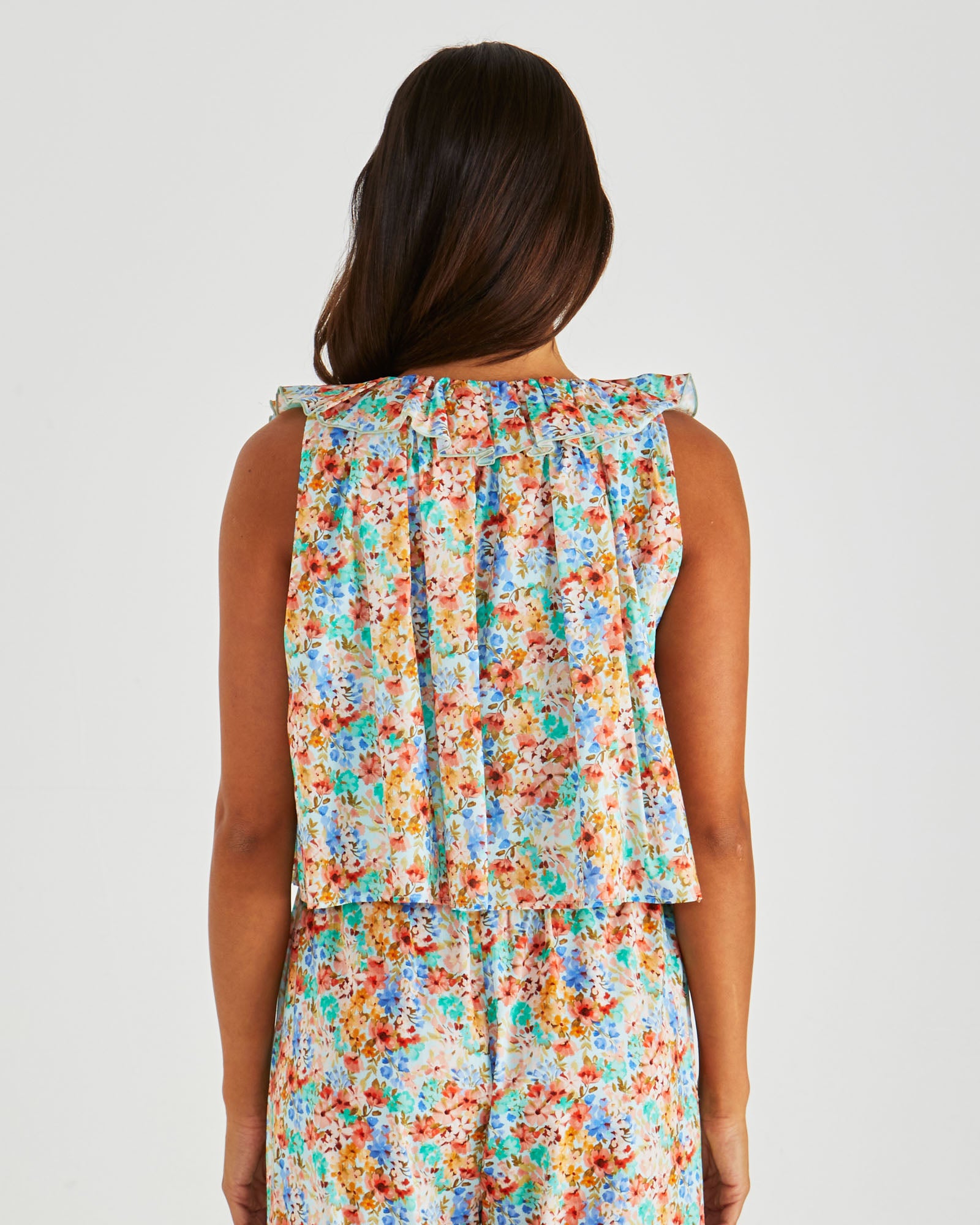 Panna Ruffled Neck Tank