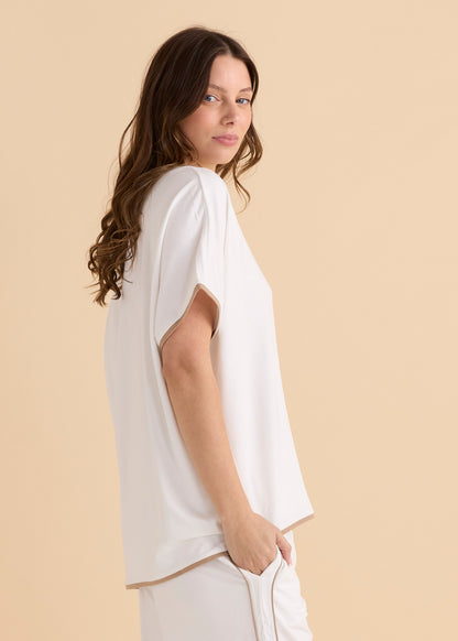 Clara Top – White/Beige Oversized V-Neck Tee