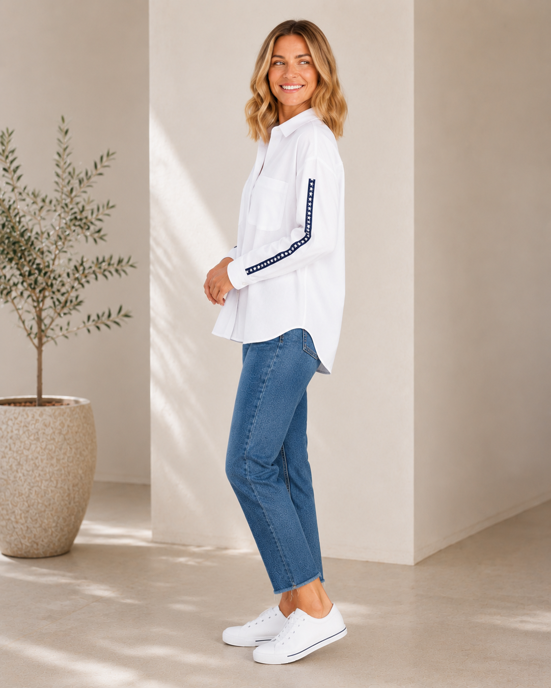 Delia Star Shirt - White