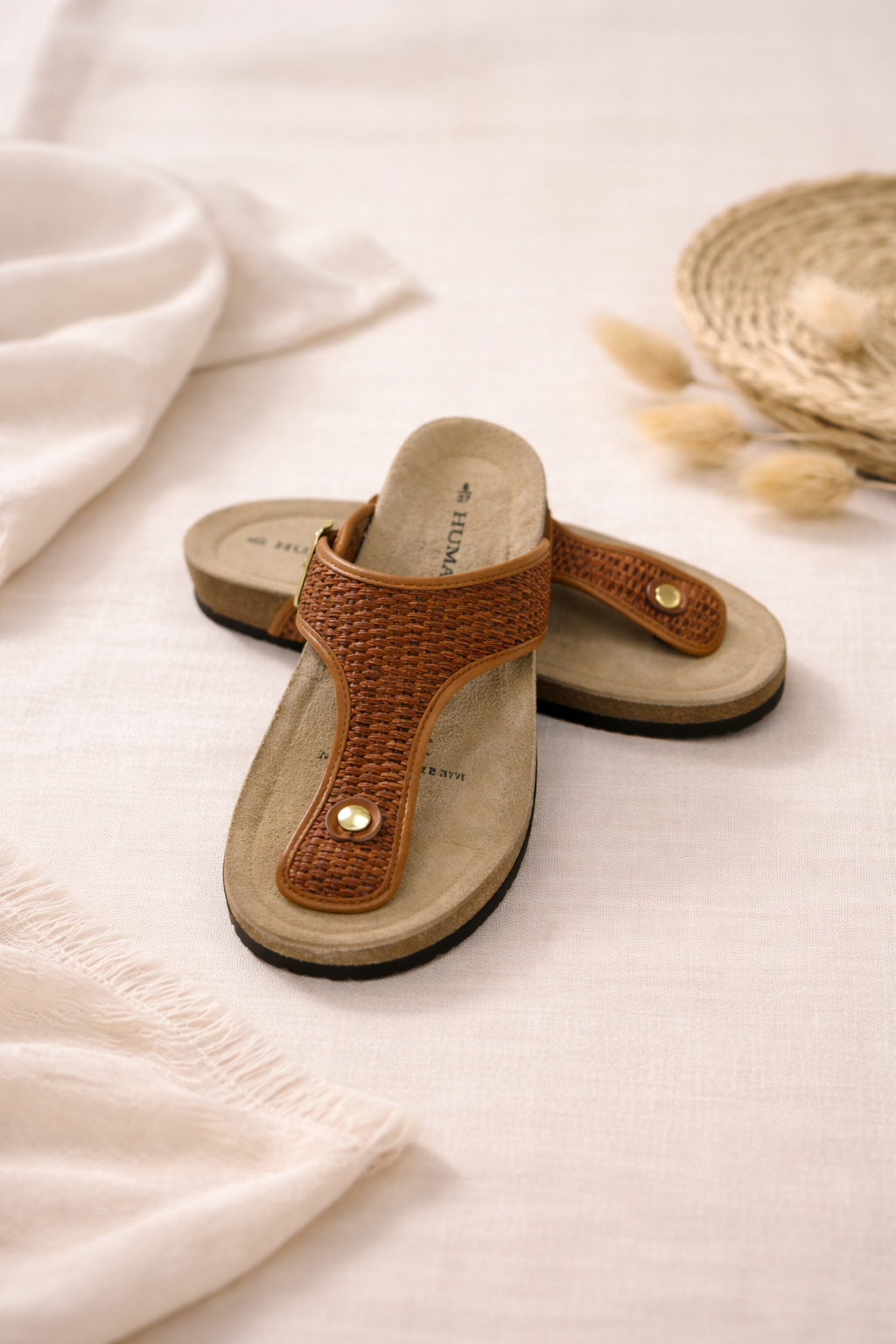 Icon Sandals - Tan Raffia