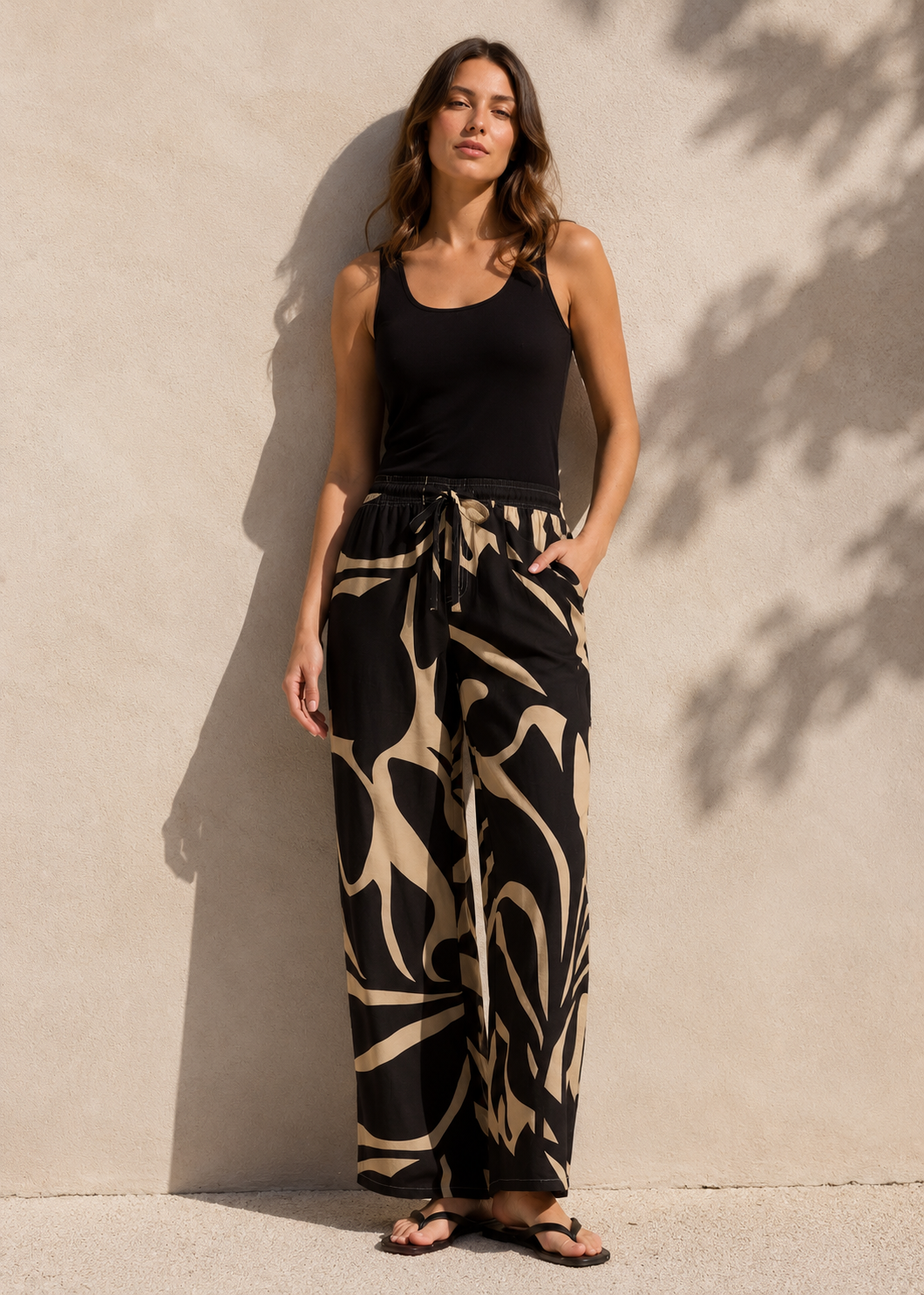 Sutton Relax Pants - Monochrome Floral